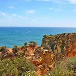 アパート In With Stunning Sea Views