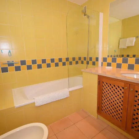 Apartment Elegant In 400 M From The
