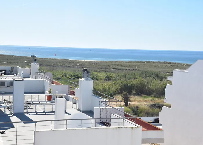 In With Stunning Sea Views