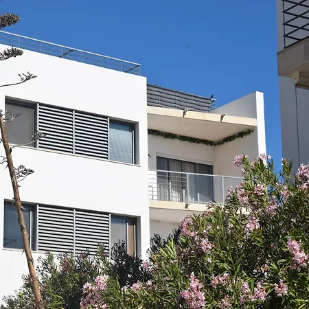 In With Stunning Sea Views * 拉哥斯