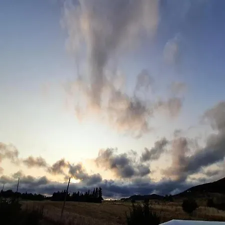 In With Stunning Sea Views *